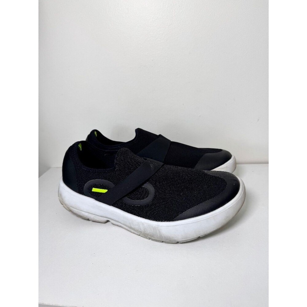 OOFOS OOmg Low Black/White Slip On Mesh Comfort Sneaker | Size 14